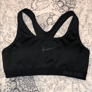 Nike Pro sports bra